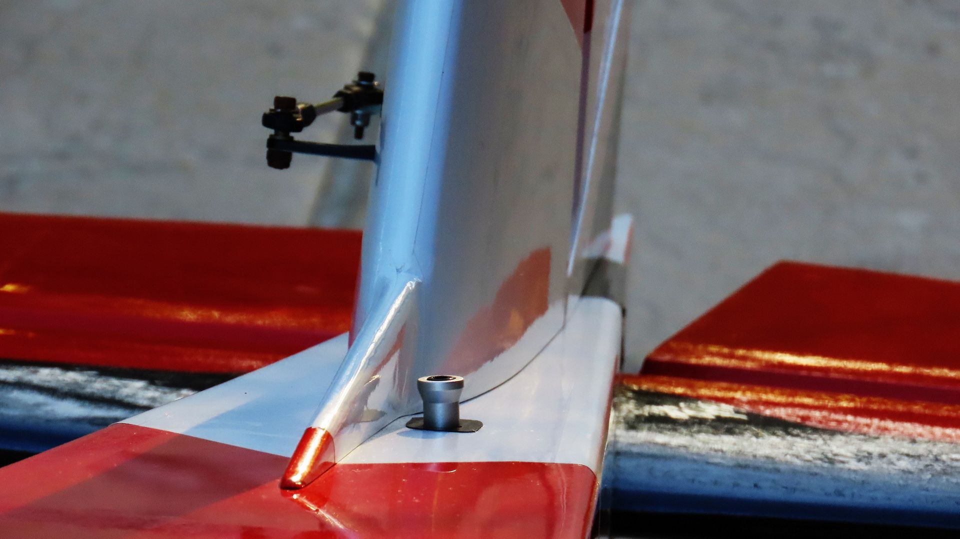 Rudder Post + Latch